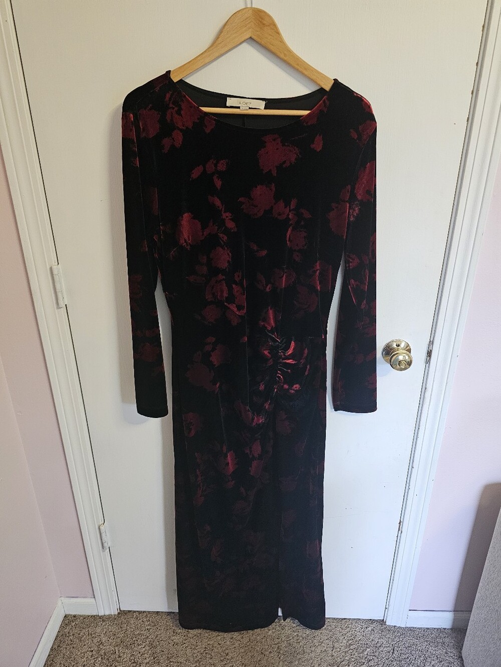 Loft Velvet Floral Long Sleeve Midi Dress - Black & Burgundy
